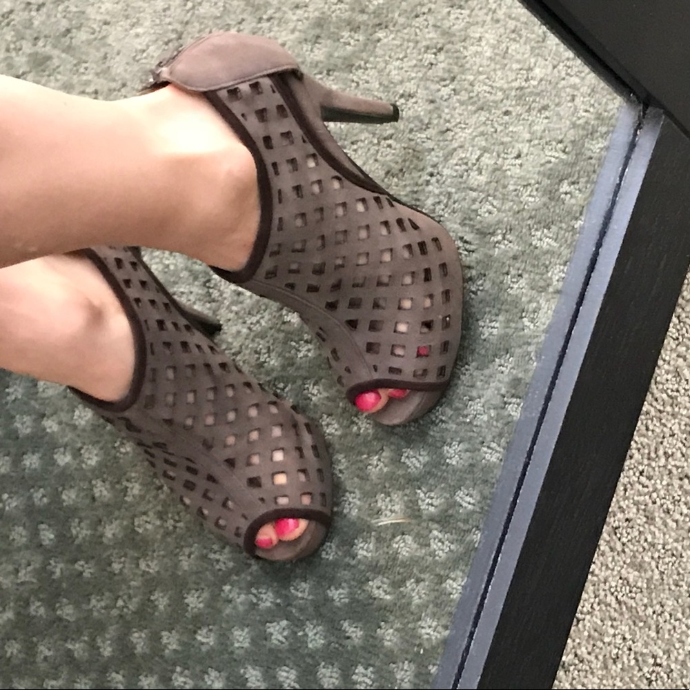 Rampage heels